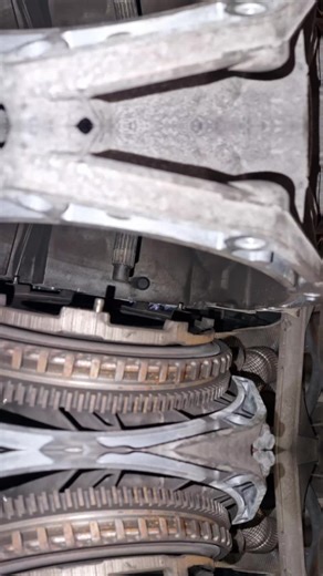 Nissan juke clutch replacement in -5° 🥶 #carcare #mechanic #nissanjuke #clutch