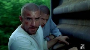 Watch Prison Break Season 2 Episode 1 - Manhunt