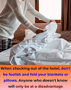 When checking out of the hotel, don't be foolish and fold your blankets or pillows. Anyone who doesn't know will only be at a disadvantage 👇 | Video Clip