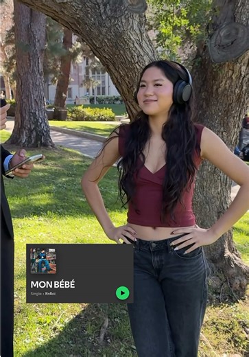 Une américaine 🇺🇸 découvre @R N B O I - MON BÉBÉ 💕 Vous en pensez quoi ? Donnez des sons à faire écouter au Japon le mois prochain ? #musique #react