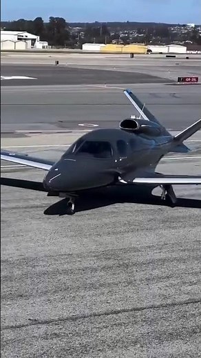 Cirrus Vision Jet !!