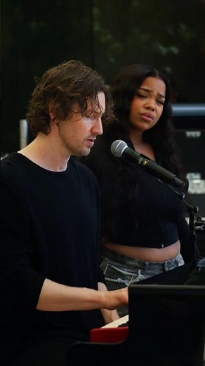 one week of Learn To Love ❤️‍🩹 #learntolove #zoewees #deanlewis #newmusic