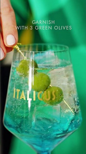 How to make an ITALICUS Spritz