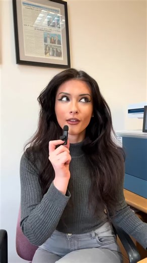 Social media impacts how young people see themselves and see the world. It’s time we have Education in our schools focused on self-esteem, body image, and confidence. #nipolitics #education #selfesteem #selflove #confidence @thesdlp | Cara Hunter Sdlp Mla