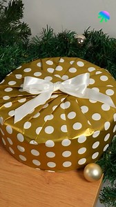 Christmas gift wrapping trick video by Entice Studio | Outfit Anatomy