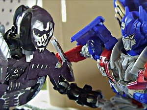 Transformers Age of Extinction Stop Motion: Optimus Prime and Bumblebee VS Lockdown-The Final Battle