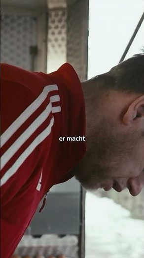 Wrexham: Wo Fußball auf Geschichte trifft. Sieh dir jetzt »Welcome to Wrexham« auf Sky und WOW an.