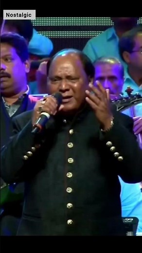 Aaj kal yaad Kuchh aur rehta nhi Md ajij best song 80's best love song