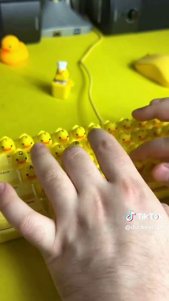 The Ultimate Gaming Keyboard: Ducky Keycaps Review