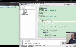 【python pygame 俄罗斯方块游戏开发】4.文字显示与注释