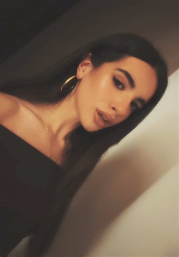 Exploring Elissa's Lifestyle in Jordan