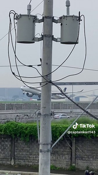 Drawing an A350 Singapore Airlines | Step-by-Step Tutorial