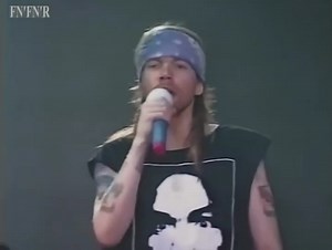 Guns N' Roses - Patience (Live in Saskatoon, 1993) #classicrock #AmantiDelRock | Amanti Del Rock