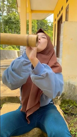 This bamboo whistle can imitate a wolf's howl #diy #creative #viral #art #craft