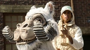 Breaking In: Season 2 Episode 10 Heatherses