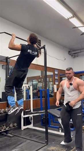 Can he beat me at any exercise for $10,000💪🏽⁉️ #fitnesschallenge#viral#gym#challenge#trend#fitnesschallenge#mrbeast#funny#comedy#workout#trending#win#pullups | Jacob Weight Loss Fans