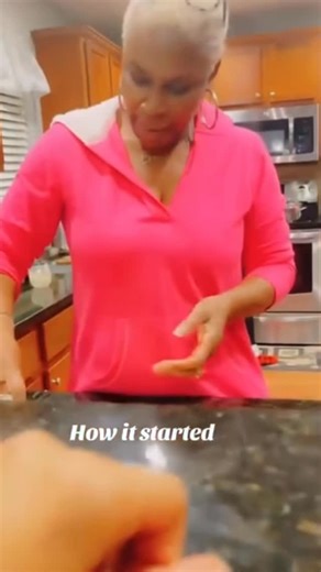 Auntie on Instagram: "No caption needed #holidaymood"