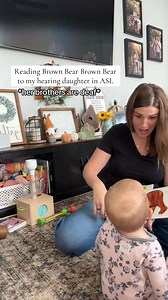 Bilingual baby 🤟🏼 #asl #signlanguage #lifewithkids #childrensbooks | Felicia Aquilo