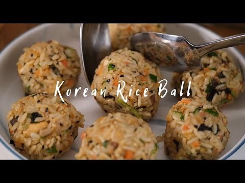 Korean Rice Ball (주먹밥 Jumeokbap) by Signature Market