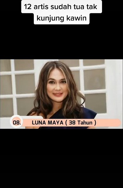 12 Artis Cantik Indonesia yang Tak Kunjung Menikah