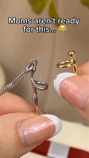 Luxury Meets Cuteness 💎✨ Adorable Pendant Necklace Design 2026 | Cute Gold Necklace Trends #Shorts
