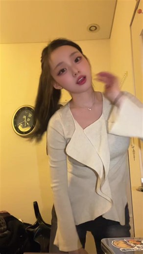 昨日tiktokライブ来てくれた人ー？