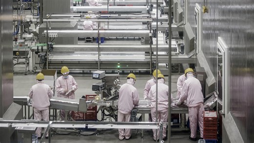 Chinese-owned pork producer gobbles up iconic American hot dog maker