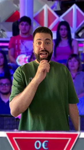 Creo que si algún día voy a la ruleta de la suerte me echan en el minuto uno. Llevo años viendo la ruleta de la suerte y sinceramente… creo que ya se me ha ido de las manos. He acabado creando mis propias letras, mis propias respuestas y básicamente un universo paralelo dentro del programa 😅 Hay programas que forman parte de tu rutina sin darte cuenta y la ruleta de la suerte es uno de ellos. Te sabes los sonidos, las pausas, los momentos incómodos y hasta empiezas a jugar desde casa como si es