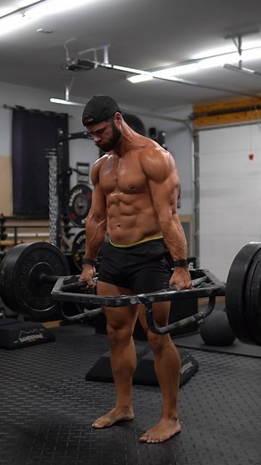 Lots of work with the medicine ball ! 🔥 Medicine ball knee jumps - 100lbs Trap bar deadlifts 330lbs for reps Belt squat marching with med ball for 1 minute Hanging Leg Raises with med ball Just a FEW things from volume leg day this week! Gotta love it! #legday #workout #jumps #boxjumps #jakeschum #dad #fitdad | Jacob Schum