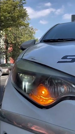 How to Use Turn Signals: Beginner's Driving Guide! 🚗⬅️➡️