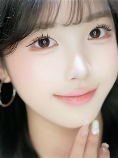 Korean Girls Showcase: Style and Culture