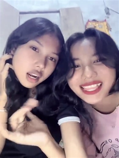 mode akur😋 @dayutari131 #CapCut #fyp #4u #twins