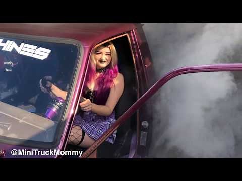 Mini Truck Mommy Does a HUGE Burnout In Her Truck!