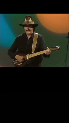 Walk, Don’t Run - The Ventures Live ‧ 1960