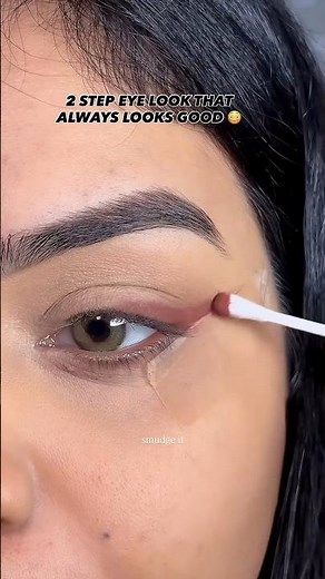 Easy 2 Step Eye Makeup for Beginners 😍✨Tape + Dot Hack for the Perfect Brown Soft Glam Eye Look 🤎#yt