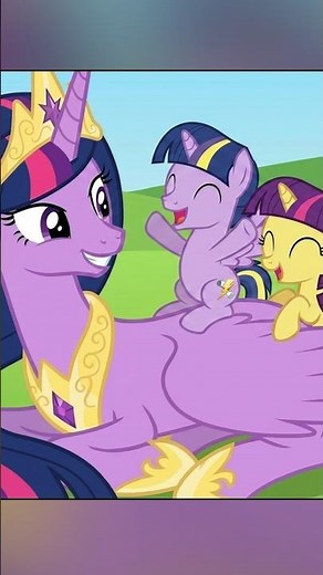 TWILIGHT SPARKLE MOMENTS THAT ONLY HAPPENED IN THE MLP COMICS