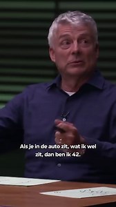 'Als ik teken, heb ik geen leeftijd.' Geef cartoonist Kamagurka een stift en het gaat vanzelf. Bekijk het hele gesprek in 'VPRO Zomergasten' op NPO Start: bit.ly/npokamagurka | VPRO Zomergasten