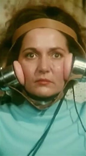 1974 British Beauty Device That “Erased Wrinkles” | The Youth-O-Matic Face Reviver – Second Parody