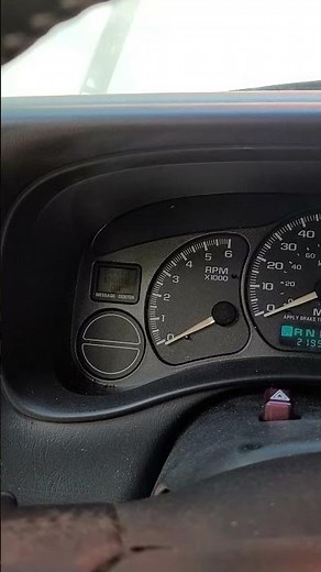 Mechanic States CHEVY Oil HACK!