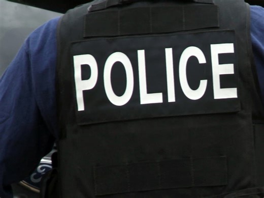 Police Searching For 4 Suspects Connected To Silver Spring Robbery