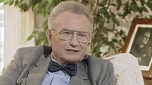 What happens when a great mind falls in love? Watch Paul A. Samuelson describe his passion for economics in the latest in our Nobel Perspectives series http://ow.ly/VL4fy | UBS