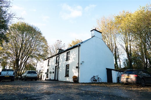 A wee glimpse into Michelle & Michael's wedding day. Venue : Jacksons Hotel Celebrant : Fr Oliver McCrossan Photographer : Marty Crawford Photography Videographer : Cathal Doherty Cars : Vouge limos. Auto Nerd Detailing Rings : Valarie Mannings Strabane Hair/Make-Up : Shannon Dolan Hairdressing Morning coordinator : Elaine McCloskey Flowers : The flower shop Stranorlar Decor : I Do Wow Decor / Simply Devine Cake : Heavenly Treats Church Music : Aoife McGinley Pre drinks entertainment : Darren Mc