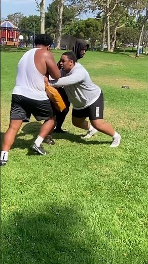 Defensive Line Drill | Splitting a Double Team | Lineman Football |