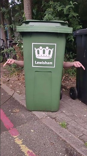 Don’t put black bin bags in your recycling bin