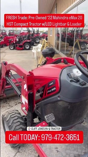 FRESH Trade: Pre-Owned 2022 Mahindra eMax 20S HST 4WD Utility Tractor w/LED Lightbar & Loader