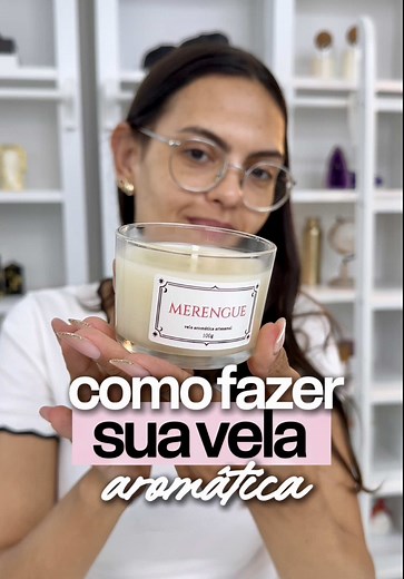 Foi aqui que pediram o passo a passo da produção de uma vela aromática? 😍 Mais fácil que isso, só a Impressora de etiquetas NIIMBOT B21 da @NIIMBOT que te permite personalizar de forma prática e rápida. 📌Salva esse reels pra conferir sempre que precisar . . . #velasaromaticas #cursodevelas #velasaromáticas...