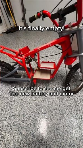 Day two of taking apart my razor 🔥