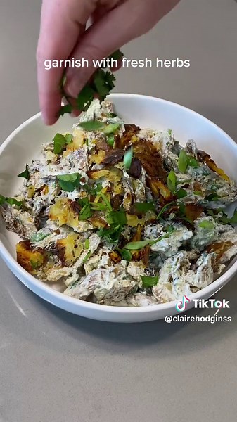 Crispy Smashed Potato Salad Recipe - Easy & Delicious!