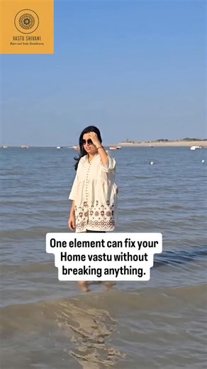 Shivani Bhardwaj 🔮 on Instagram: "In Vastu, water is the easiest element to activate or correct energy. 🏠 It responds immediately to intention and habit. Here’s how water quietly corrects vastu: • Clean water storage 🌊 Always keep stored water clean and covered. Covered water attracts stability. Dirty or uncovered water attracts confusion and waste. • Night water discipline Close all taps and cover drains at night. This prevents money leakage and mental restlessness. • Bathroom water control 