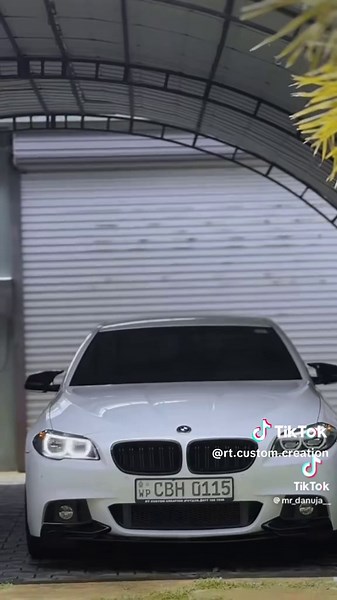 BMW 520d Upgrade: Adaptive LED Headlights Installation